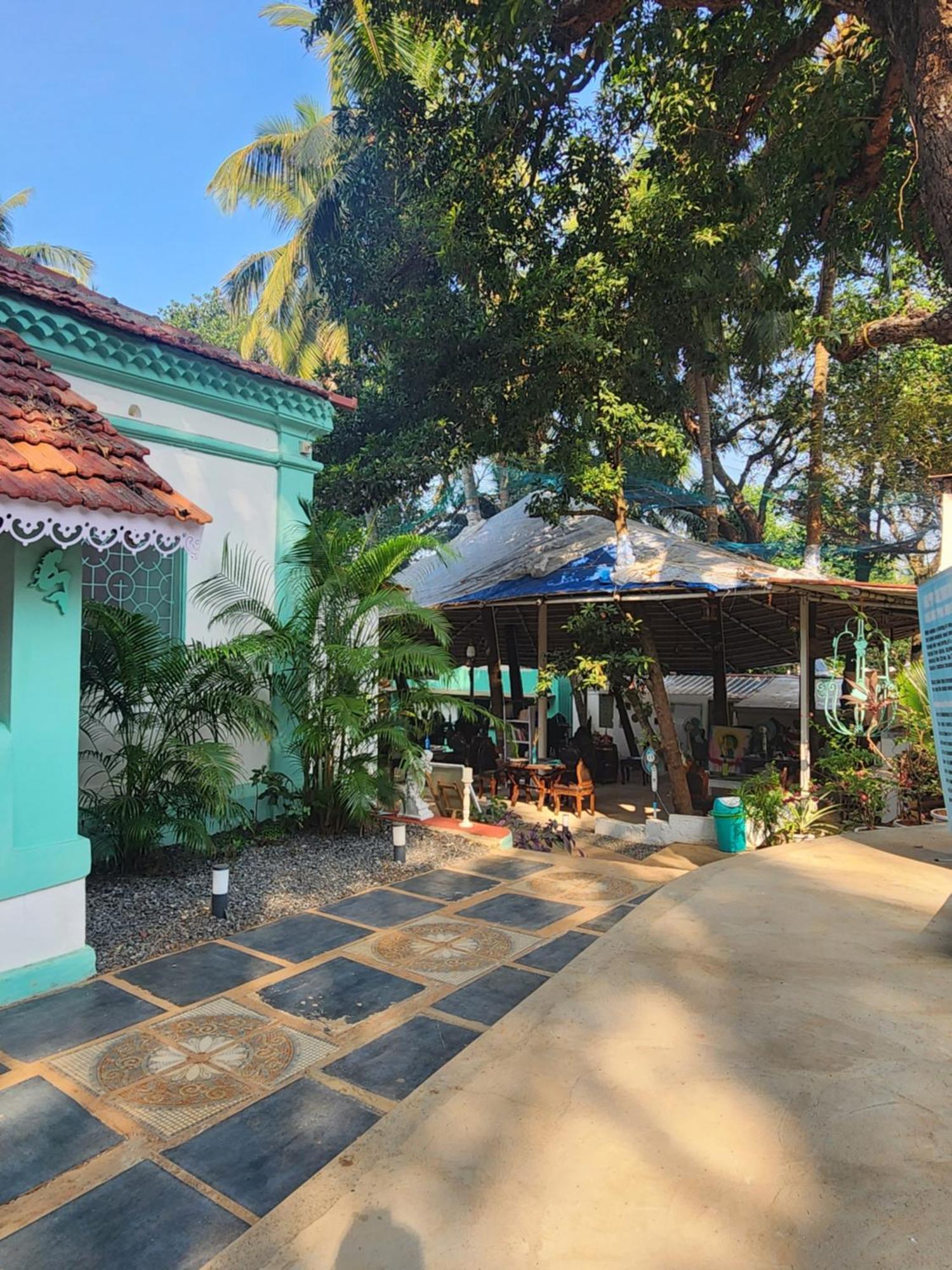 Casa Happy Dervish, 2Mins Away From The Beach Anjuna Exterior photo